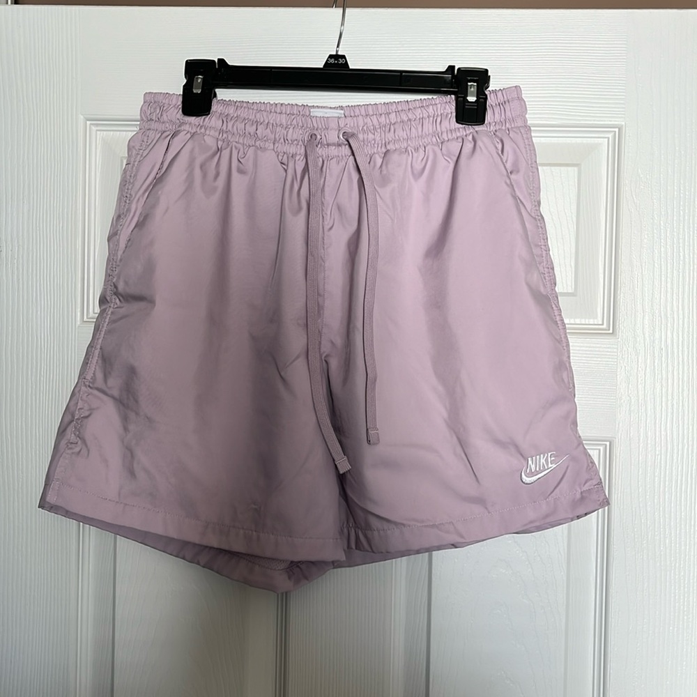 Nike above knee shorts size L